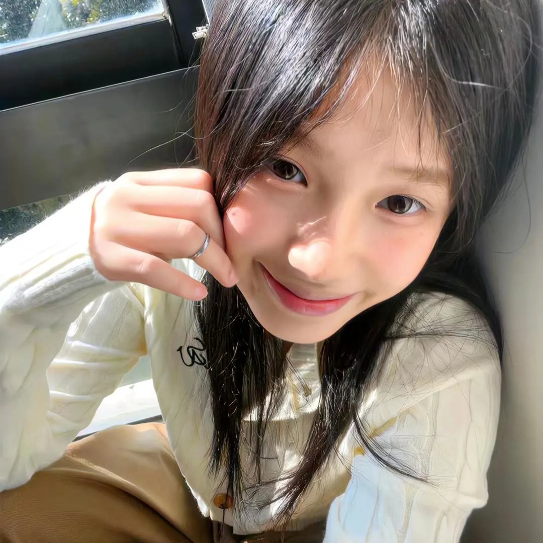 雏燕鸣春